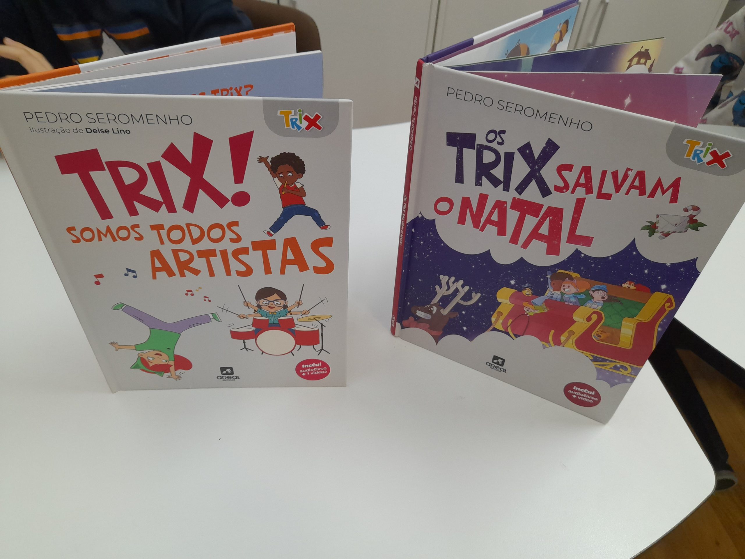 Hora do Conto “Os Trix salvam o Natal”