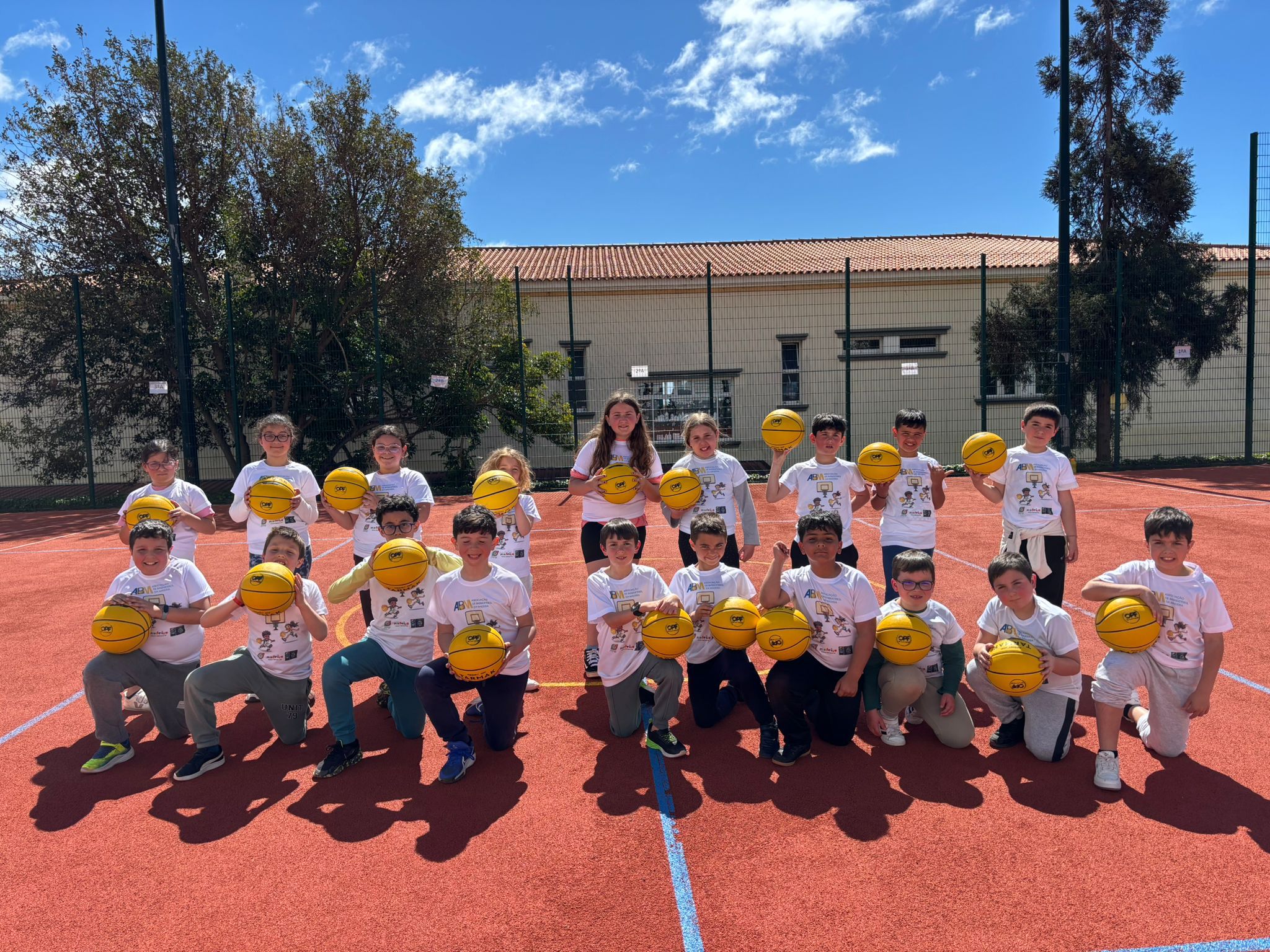 Torneio de minibasquete no Boliqueime