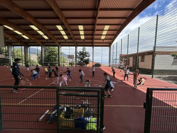 Modalidade de Patinagem e Badminton – parceria CDR Prazeres
