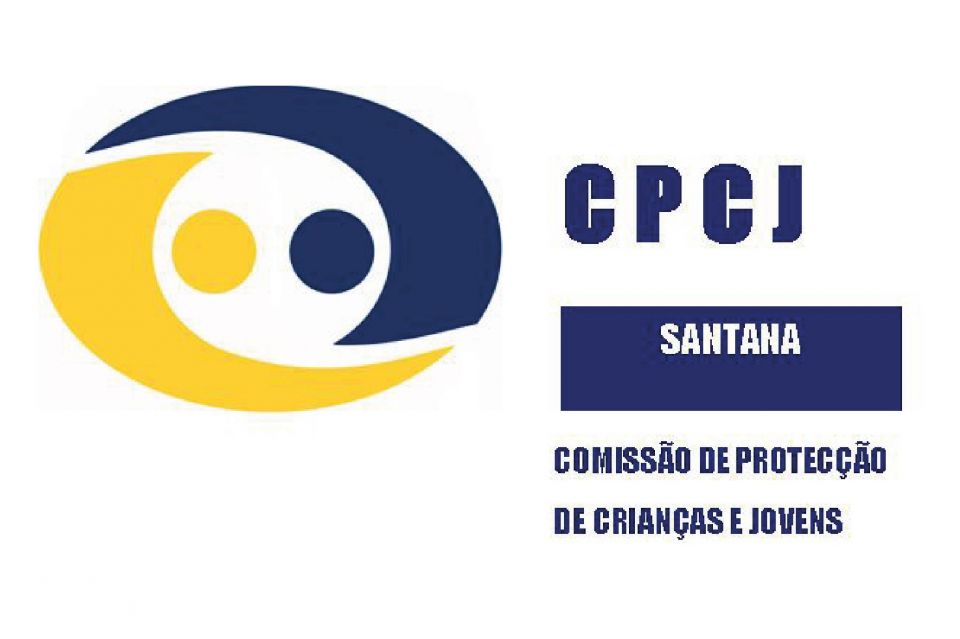 Grupo Coral na comemoração da Convenção dos Direitos das Crianças