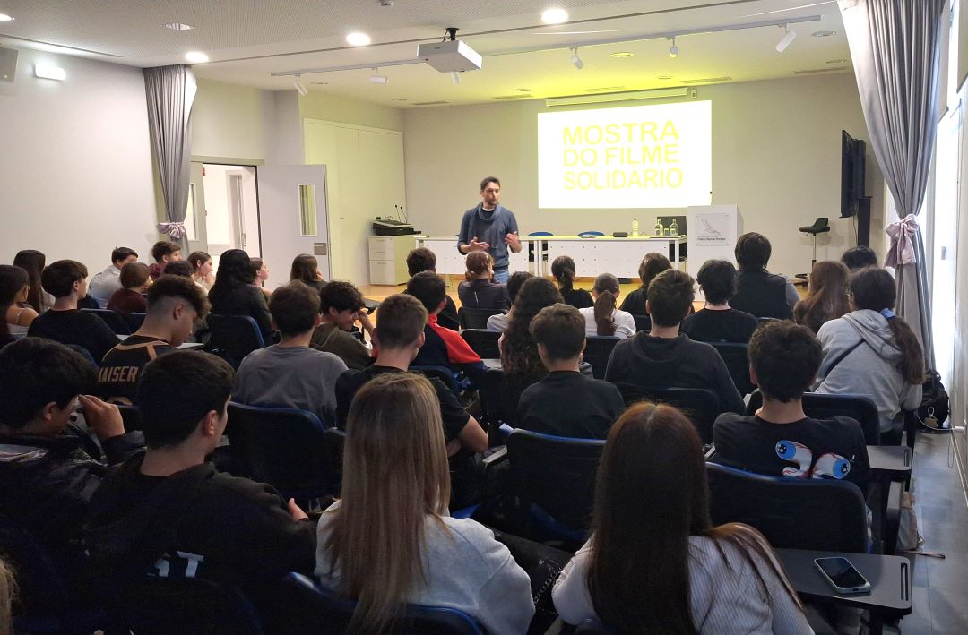 I LOVE 2 HELP – Mostra do Filme Solidário
